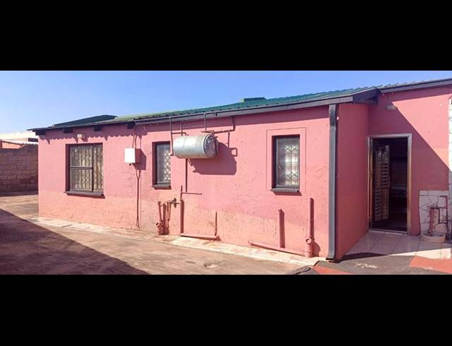 3 BEDROOM HOUSE FOR SALE IN GLEN RIDGE